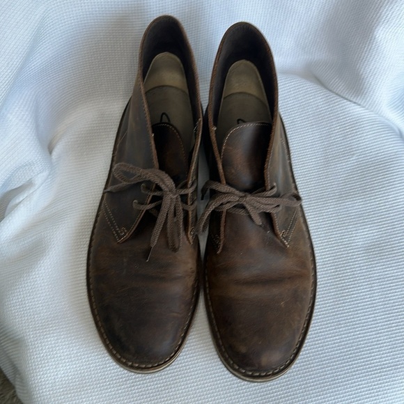 Clarks Men’s Bushacre 3 Chukka Boot Sz 10 Leather Contrast Stitch Brown Lace Up